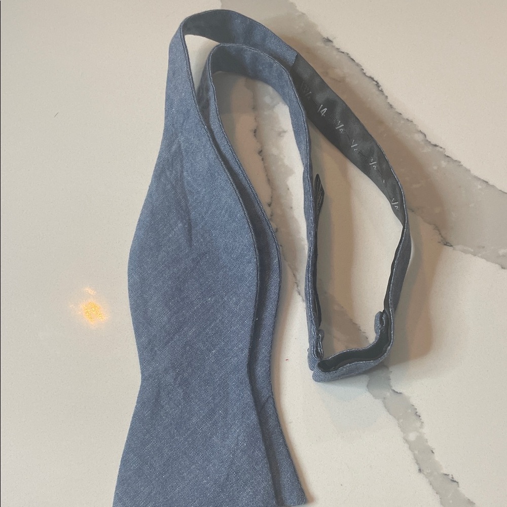 Stylish Blue Men's Bow Tie Demin